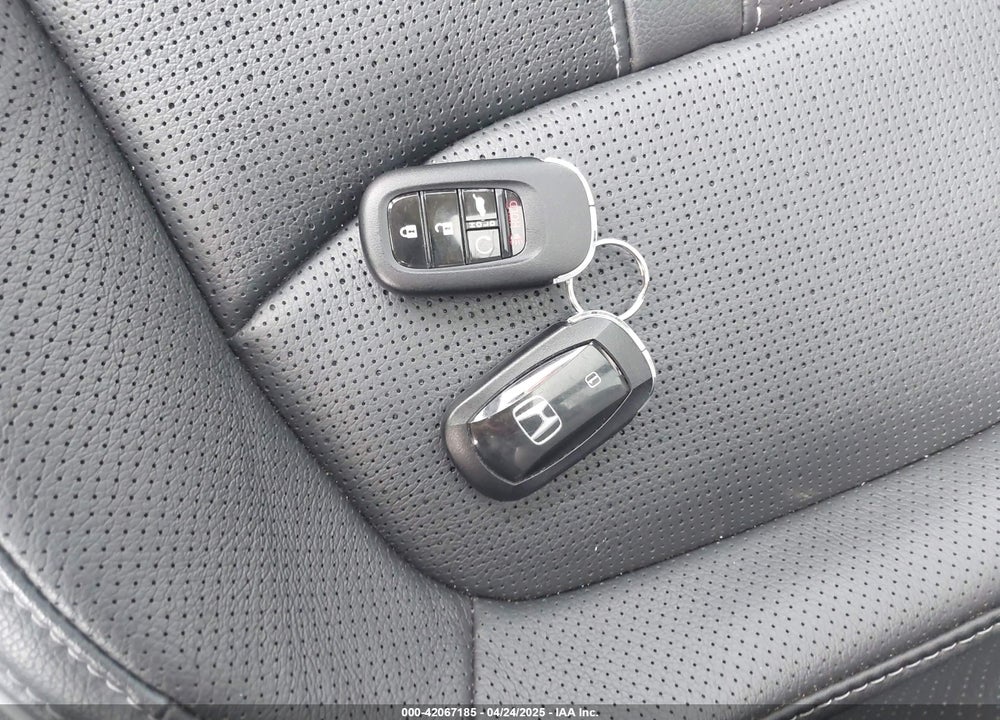 2023 HONDA PILOT VIN: 5FNYG1H8XPB042394