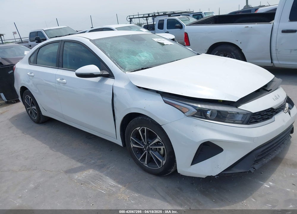 2024 KIA FORTE LXS VIN: 3KPF24AD8RE728019