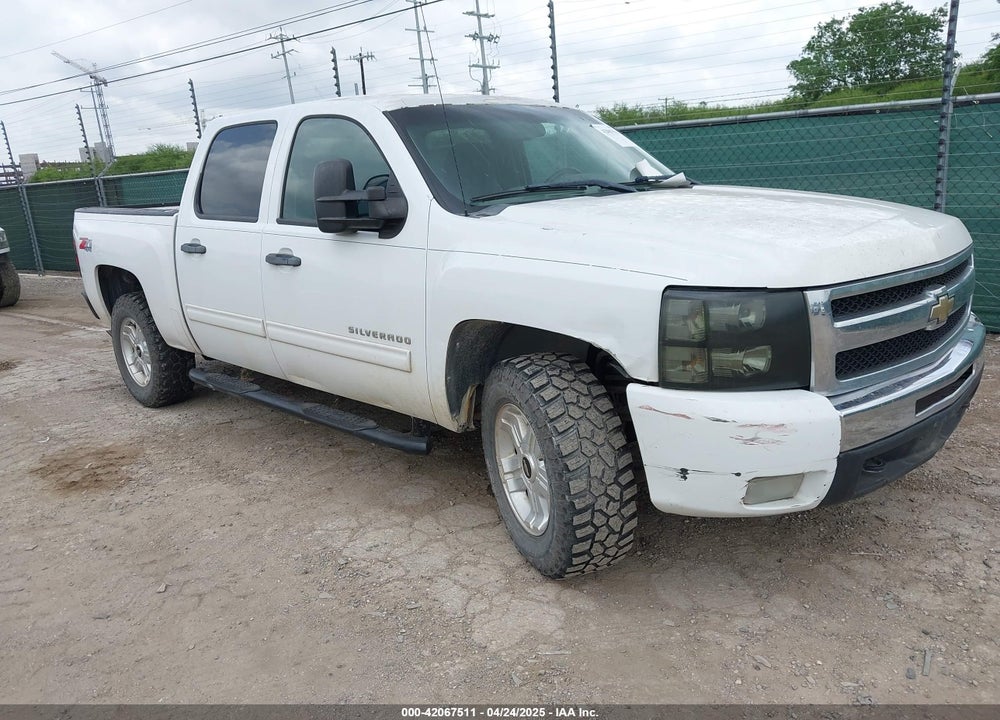 2011 CHEVROLET SILVERADO 1500 LT VIN: 3GCPKSE39BG371518