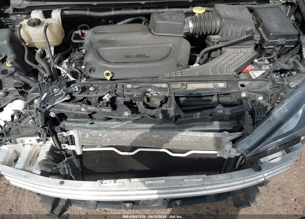 2020 CHRYSLER PACIFICA TOURING VIN: 2C4RC1FG7LR185392