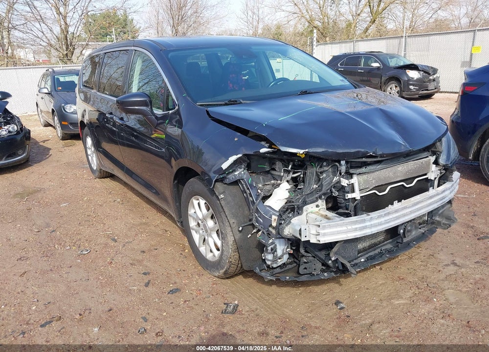 2020 CHRYSLER PACIFICA TOURING VIN: 2C4RC1FG7LR185392