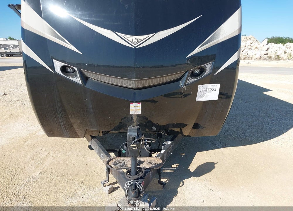 2015 KEYSTONE OUTBACK 323BH VIN: 4YDT32325FB453764