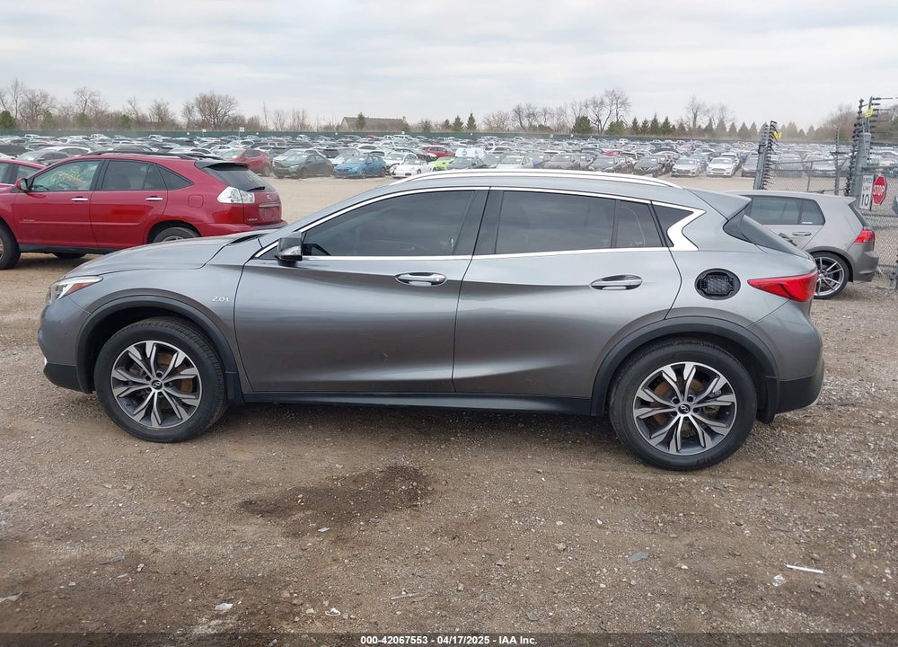 2017 INFINITI QX30 PREMIUM VIN: SJKCH5CR2HA022260