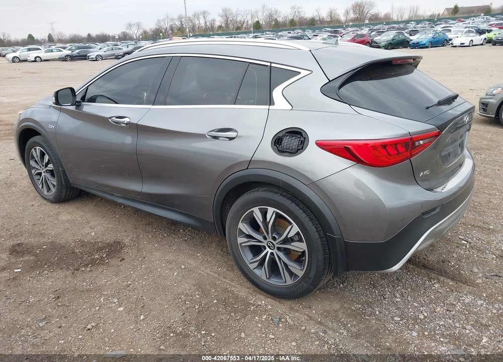 2017 INFINITI QX30 PREMIUM VIN: SJKCH5CR2HA022260