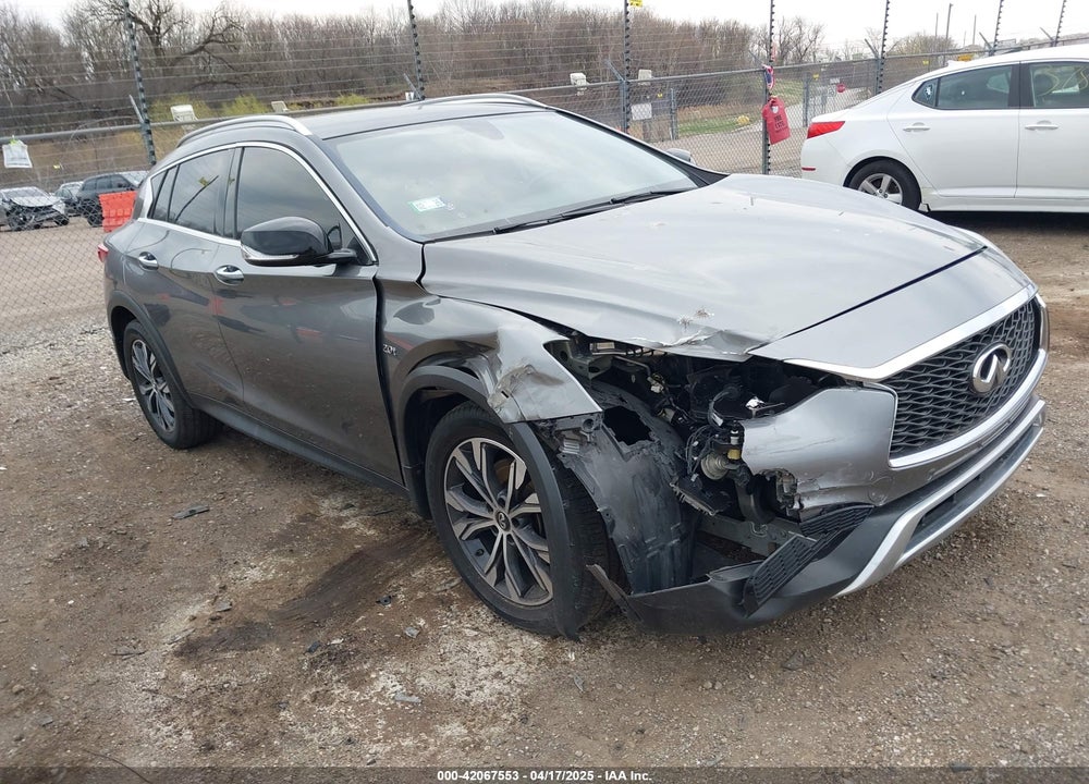 2017 INFINITI QX30 PREMIUM VIN: SJKCH5CR2HA022260