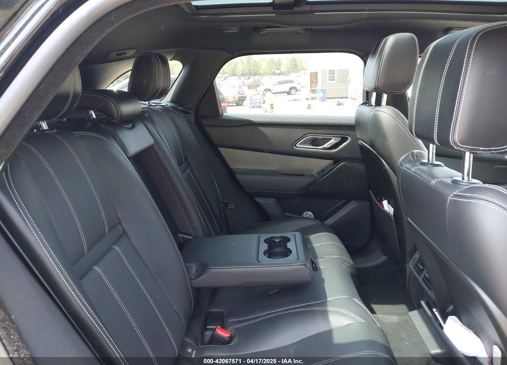 2020 LAND ROVER RANGE ROVER VELAR VIN: SALYB2EX8LA266081