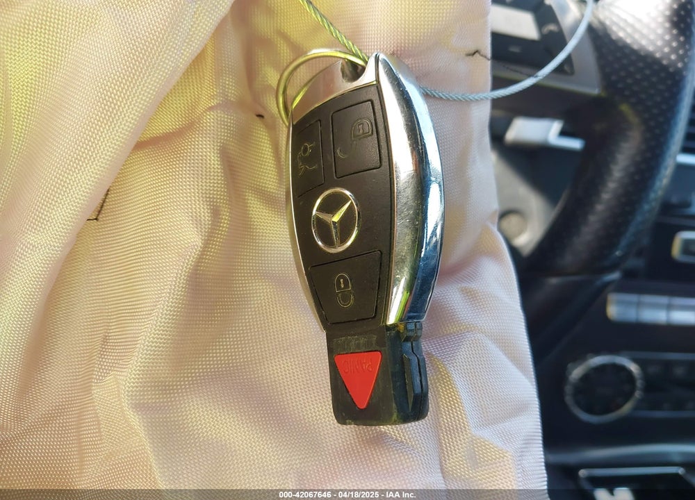 2014 MERCEDES-BENZ C 300 VIN: WDDGF8AB3EA924175