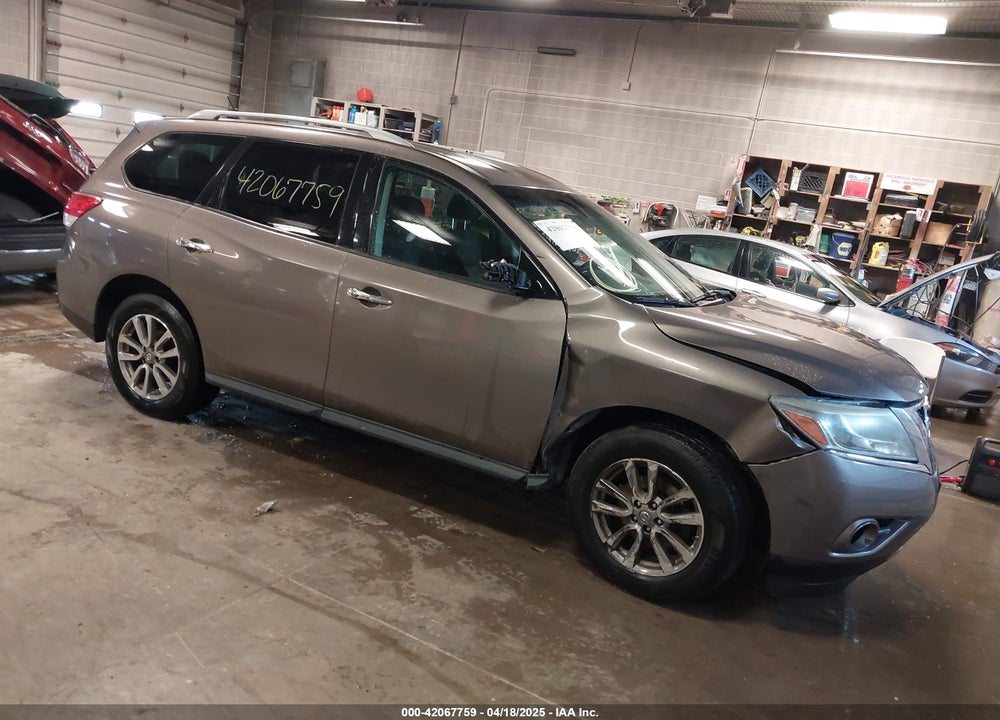 2014 NISSAN PATHFINDER SV VIN: 5N1AR2MM7EC601720