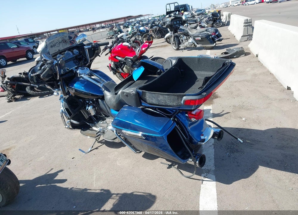 2018 HARLEY-DAVIDSON FLHTK 115TH ANNIV ULTRA LTD VIN: 1HD1KWD1XJB642637