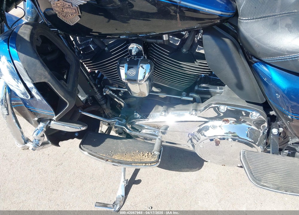 2018 HARLEY-DAVIDSON FLHTK 115TH ANNIV ULTRA LTD VIN: 1HD1KWD1XJB642637