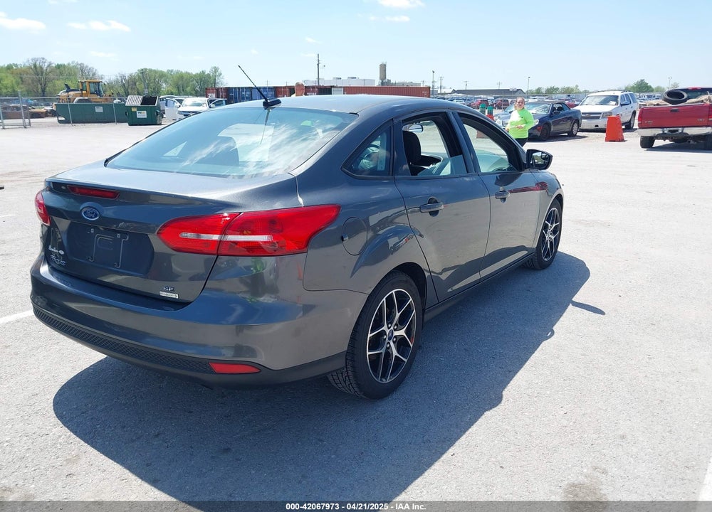 2018 FORD FOCUS VIN: 1FADP3FE6JL223294