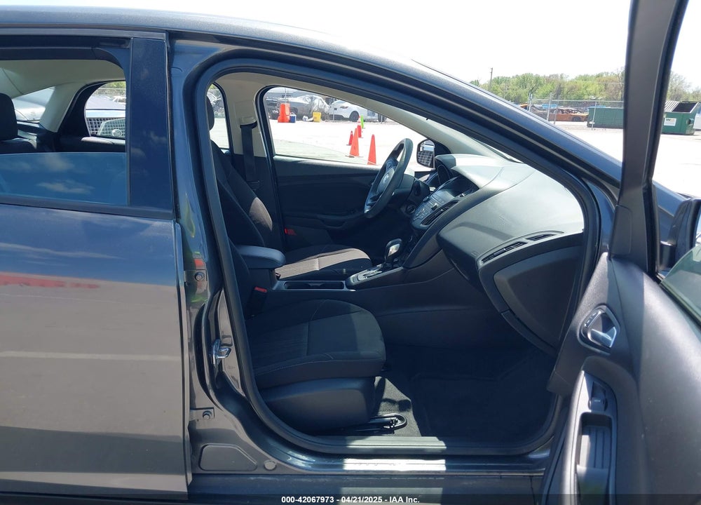 2018 FORD FOCUS VIN: 1FADP3FE6JL223294