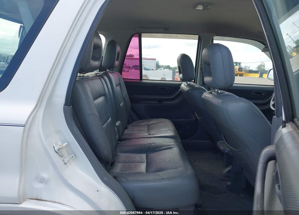 1997 HONDA CR-V VIN: JHLRD1858VC032589