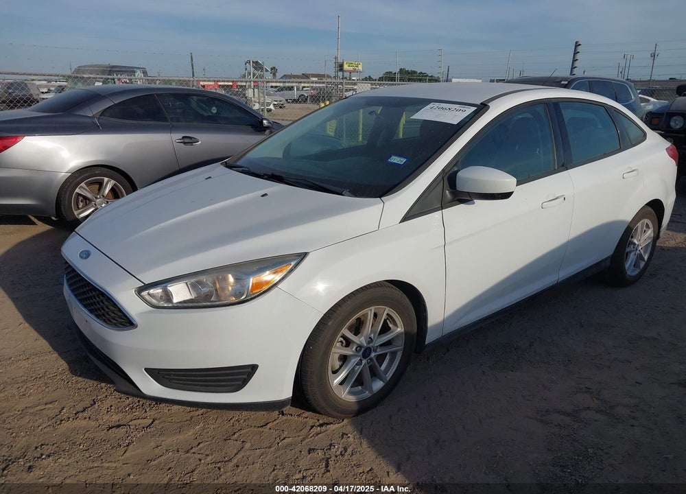 2018 FORD FOCUS SE VIN: 1FADP3F23JL328462