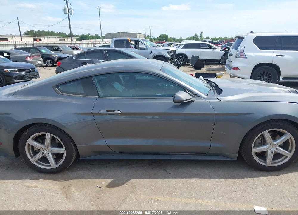 2022 FORD MUSTANG VIN: 1FA6P8TH2N5104155