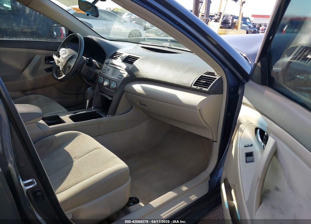 2009 TOYOTA CAMRY LE VIN: 4T1BE46K39U414692
