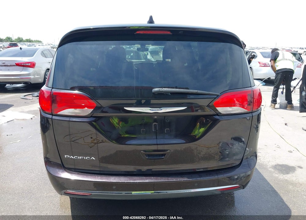 2018 CHRYSLER PACIFICA TOURING PLUS VIN: 2C4RC1FG6JR112415
