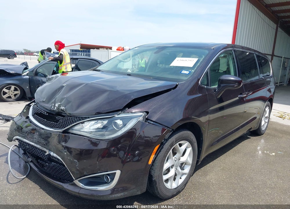 2018 CHRYSLER PACIFICA TOURING PLUS VIN: 2C4RC1FG6JR112415
