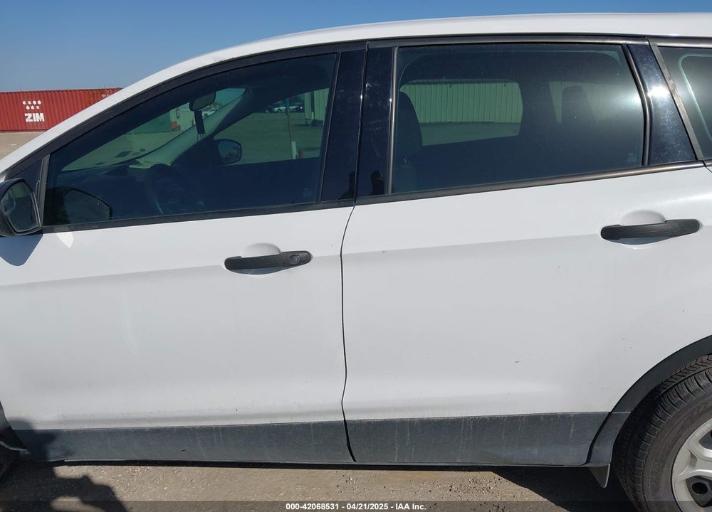 2017 FORD ESCAPE S VIN: 1FMCU0F7XHUC10112