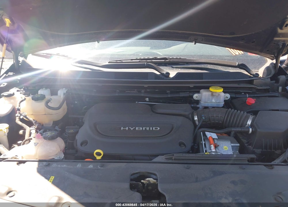 2019 CHRYSLER PACIFICA HYBRID LIMITED VIN: 2C4RC1N71KR722189