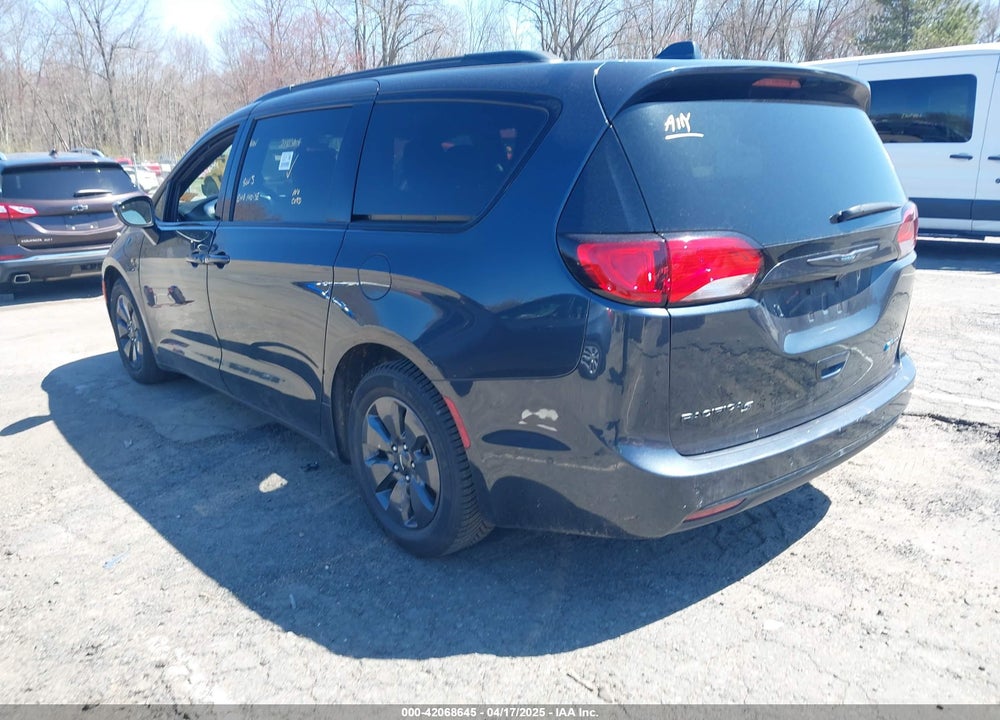 2019 CHRYSLER PACIFICA HYBRID LIMITED VIN: 2C4RC1N71KR722189
