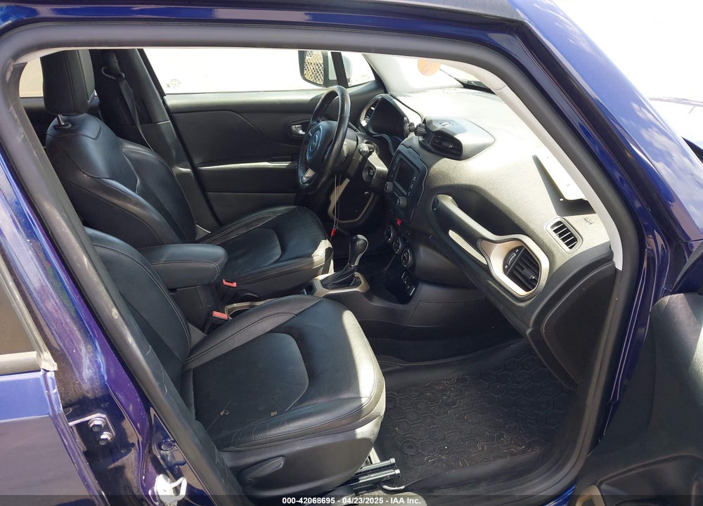 2017 JEEP RENEGADE VIN: ZACCJADB0HPF99418