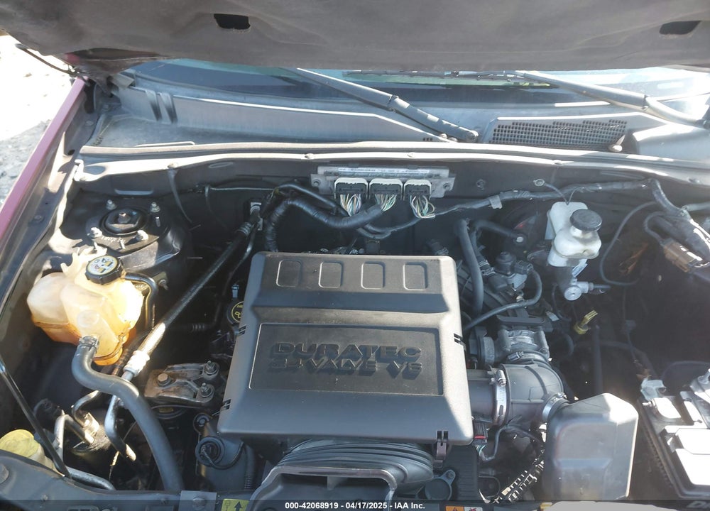 2010 FORD ESCAPE VIN: 1FMCU9DG9AKA87993