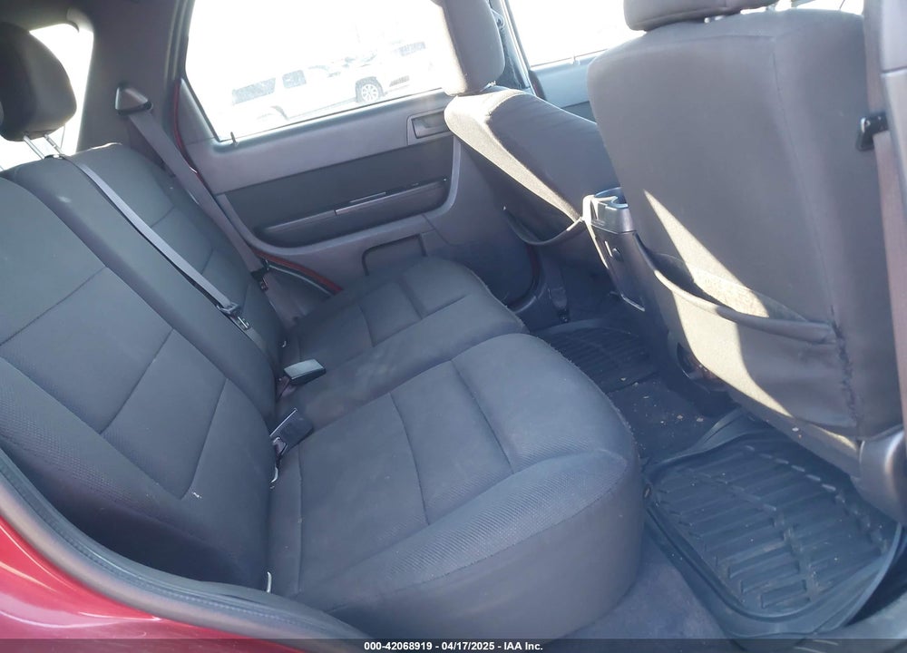 2010 FORD ESCAPE VIN: 1FMCU9DG9AKA87993