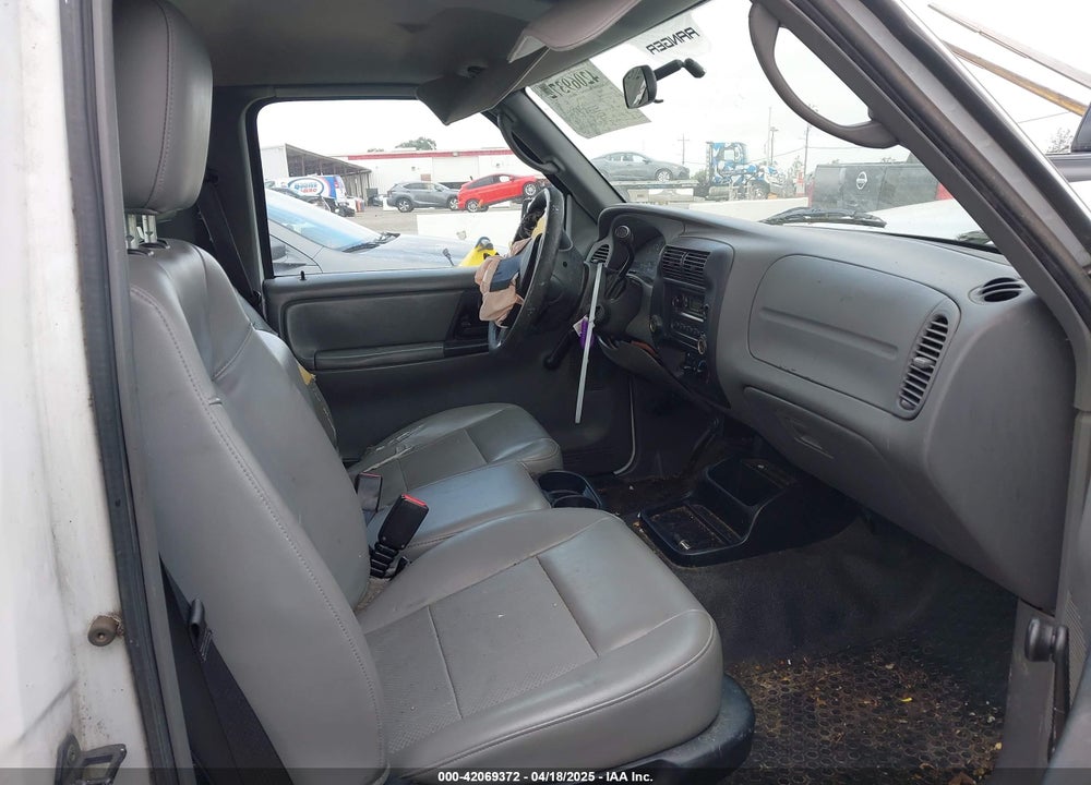 2010 FORD RANGER XL/XLT VIN: 1FTKR1AD1APA00863