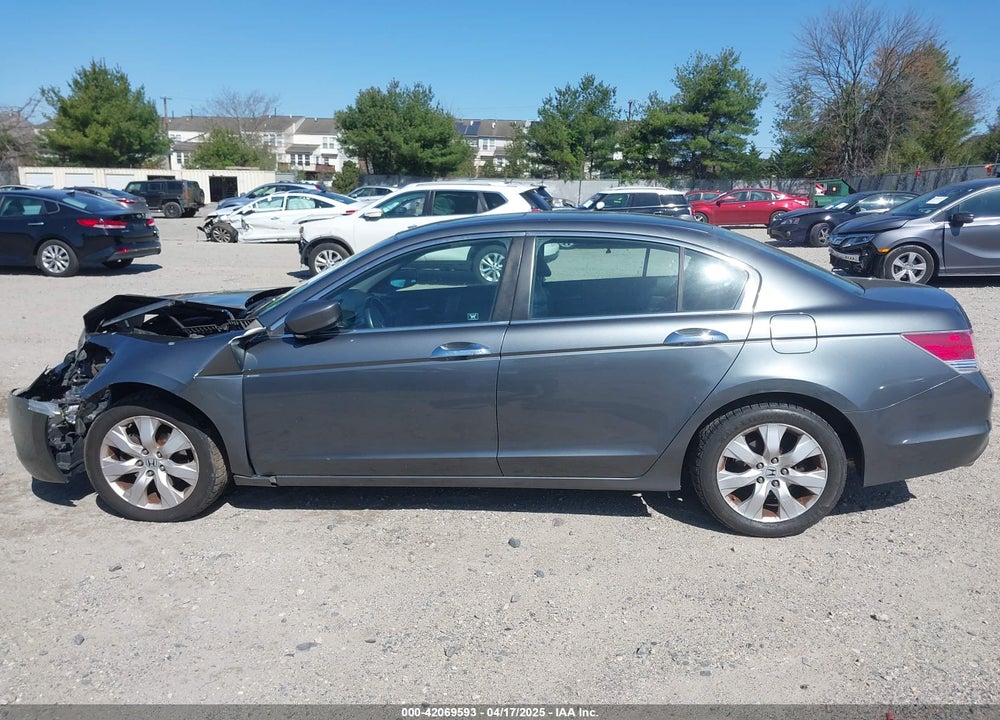 2010 HONDA ACCORD VIN: 1HGCP3F8XAA005825