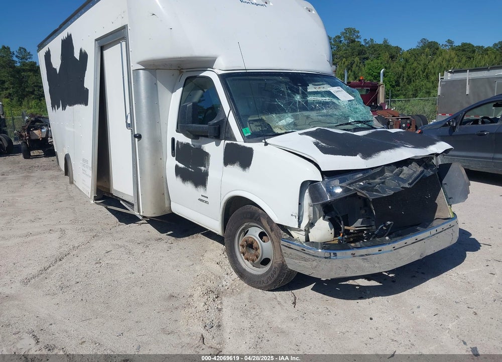 2021 GMC SAVANA CUTAWAY 4500 VAN VIN: 7GZ67VC74MN001689