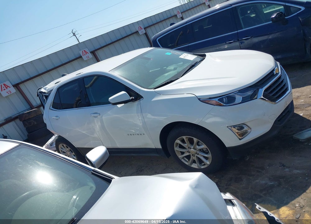 2019 CHEVROLET EQUINOX VIN: 2GNAXKEV3K6305445