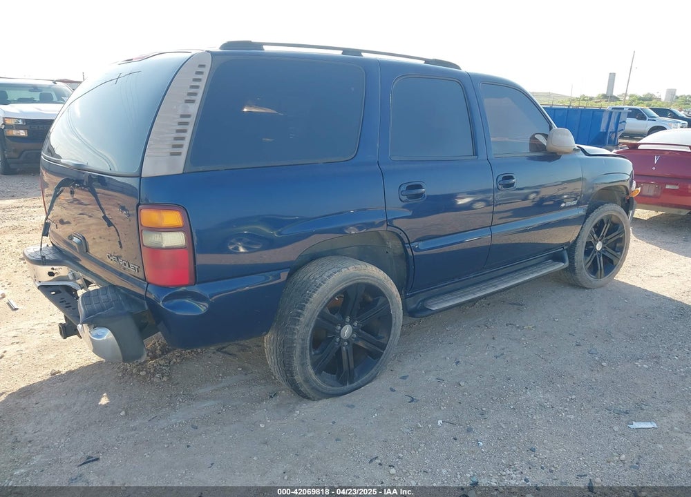 2002 CHEVROLET TAHOE LT VIN: 1GNEC13Z82R272668