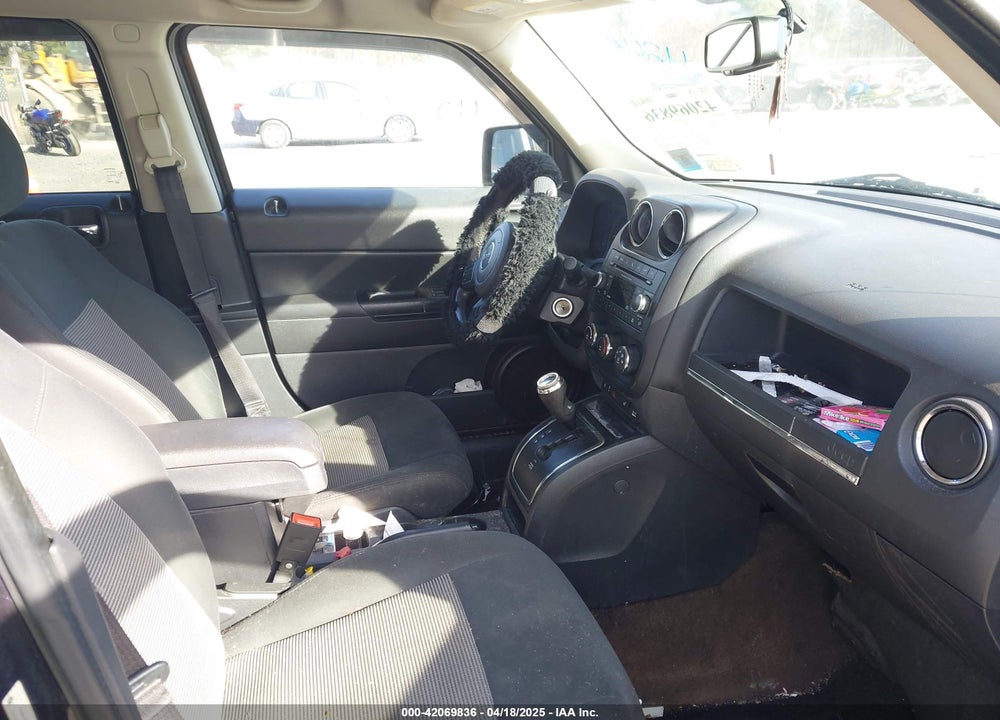 2014 JEEP PATRIOT VIN: 1C4NJRFBXED766172