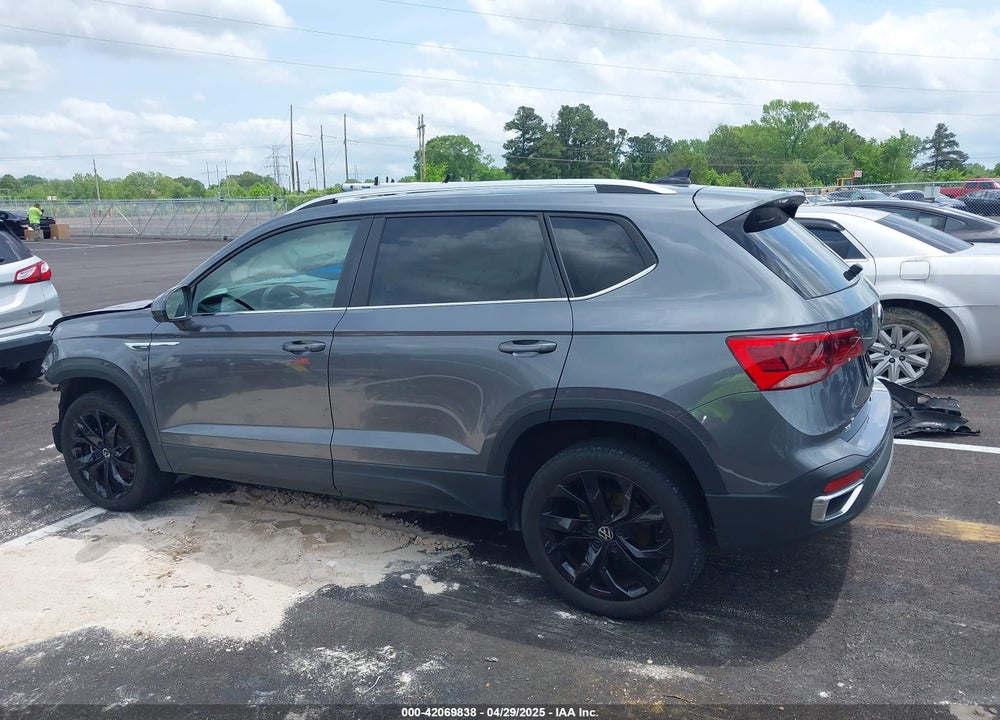 2022 VOLKSWAGEN TAOS 1.5T SE VIN: 3VVTX7B28NM024844