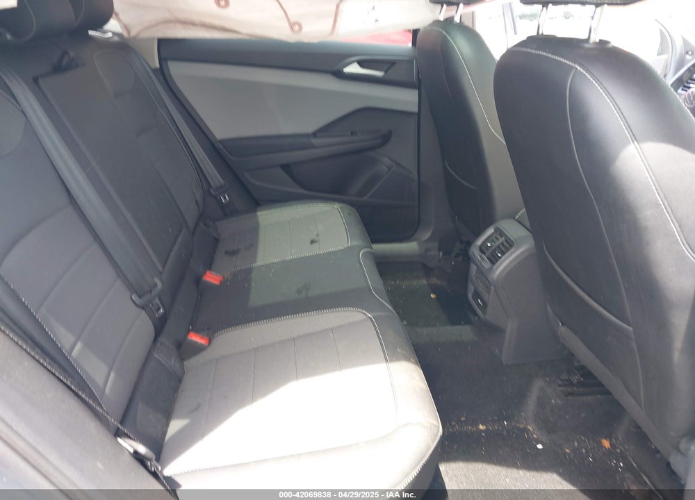 2022 VOLKSWAGEN TAOS 1.5T SE VIN: 3VVTX7B28NM024844
