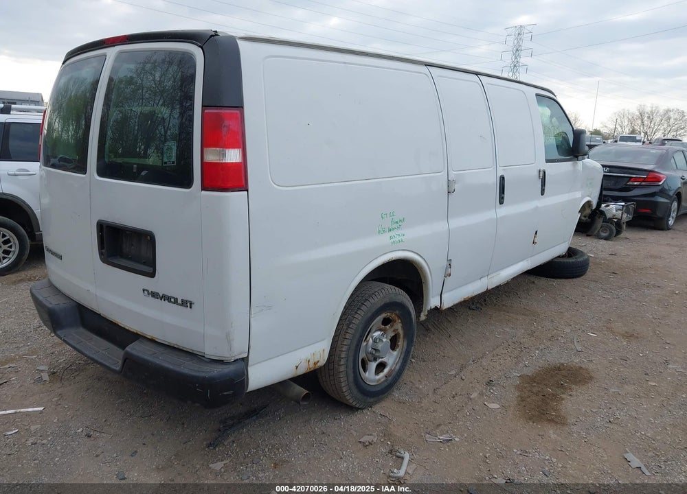 2004 CHEVROLET EXPRESS VIN: 1GCFG15XX41232932