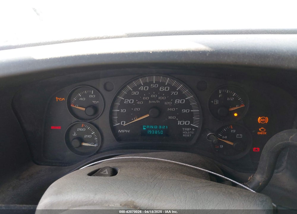2004 CHEVROLET EXPRESS VIN: 1GCFG15XX41232932