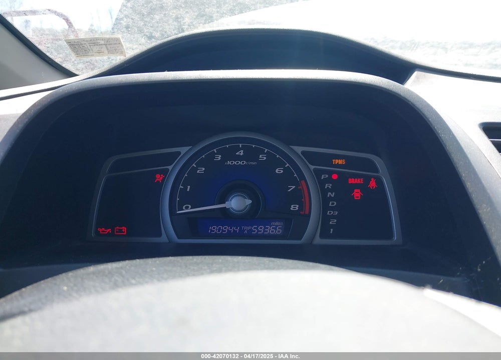 2010 HONDA CIVIC VIN: 2HGFG1B63AH535237