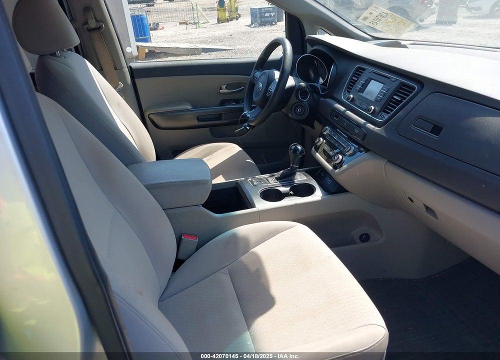 2016 KIA SEDONA LX VIN: KNDMB5C14G6118122