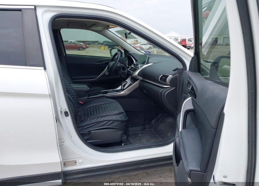 2019 MITSUBISHI ECLIPSE CROSS VIN: JA4AT5AA0KZ016417
