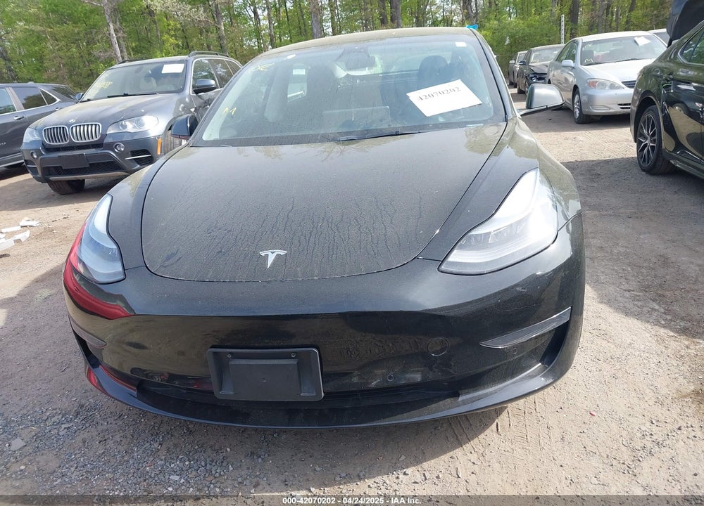 2022 TESLA MODEL 3 VIN: 5YJ3E1EA5NF102196
