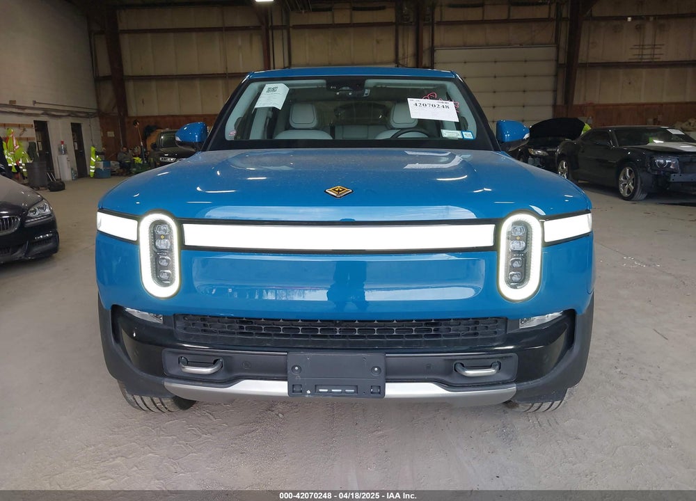 2023 RIVIAN R1T ADVENTURE/ADVENTURE DUAL MOTOR LARGE PACK/ADVENTURE DUAL MOTOR MAX PACK VIN: 7FCTGBAA4PN028189