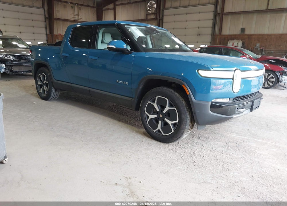 2023 RIVIAN R1T ADVENTURE/ADVENTURE DUAL MOTOR LARGE PACK/ADVENTURE DUAL MOTOR MAX PACK VIN: 7FCTGBAA4PN028189