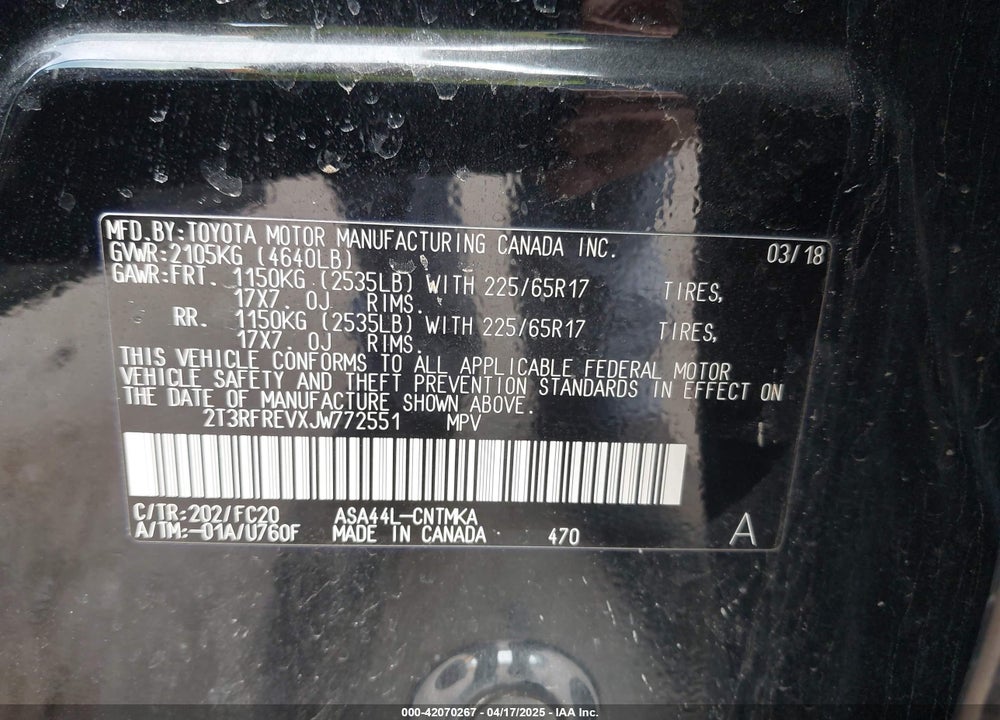 2018 TOYOTA RAV4 XLE VIN: 2T3RFREVXJW772551