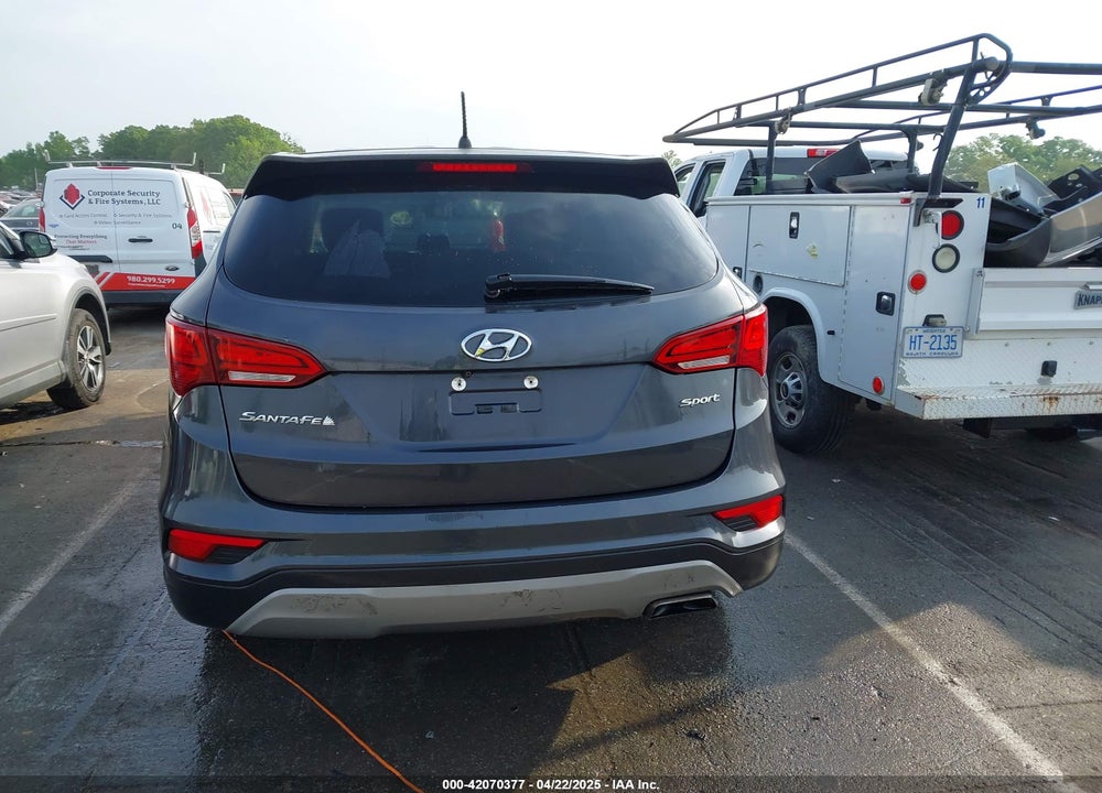 2018 HYUNDAI SANTA FE SPORT 2.4L VIN: 5XYZT3LB0JG525150