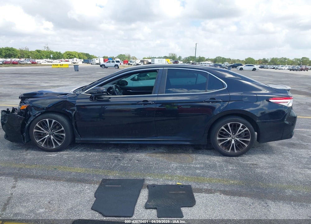 2020 TOYOTA CAMRY SE VIN: 4T1G11AK8LU980068