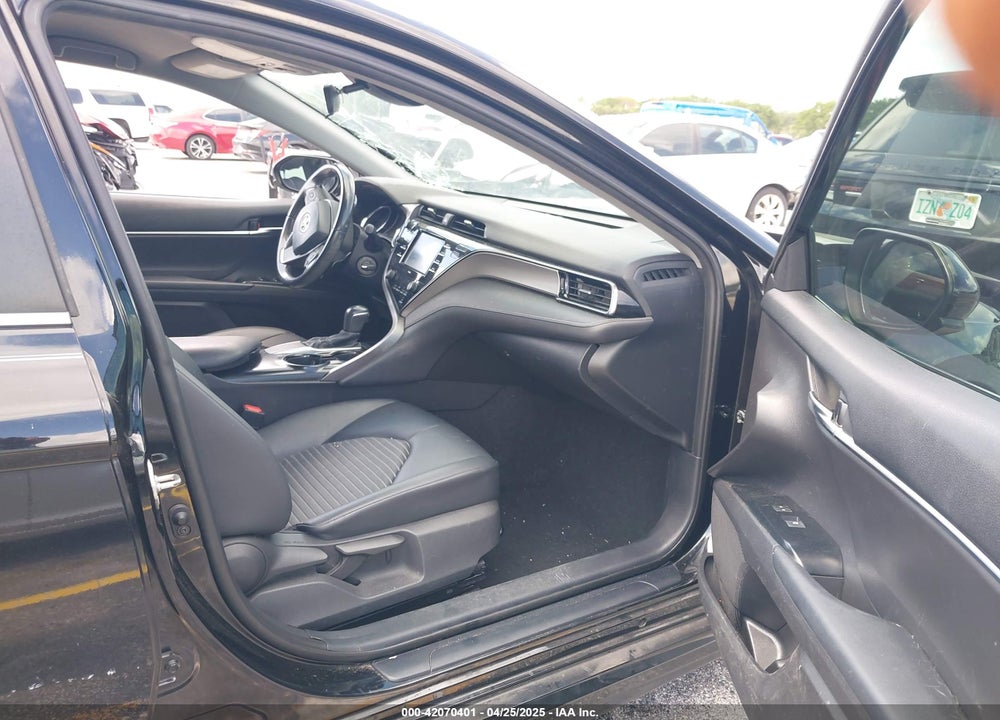 2020 TOYOTA CAMRY SE VIN: 4T1G11AK8LU980068
