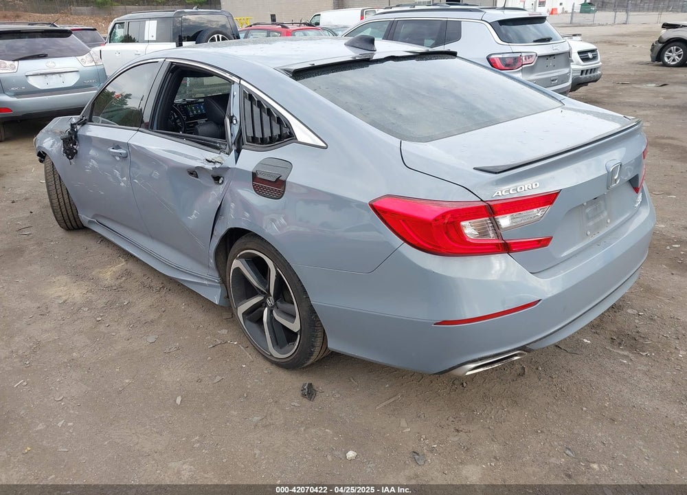 2022 HONDA ACCORD VIN: 1HGCV2F32NA006915