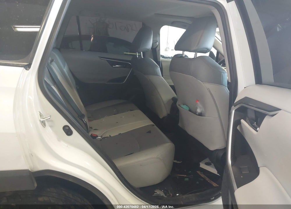 2021 TOYOTA RAV4 VIN: 2T3A1RFVXMW144889